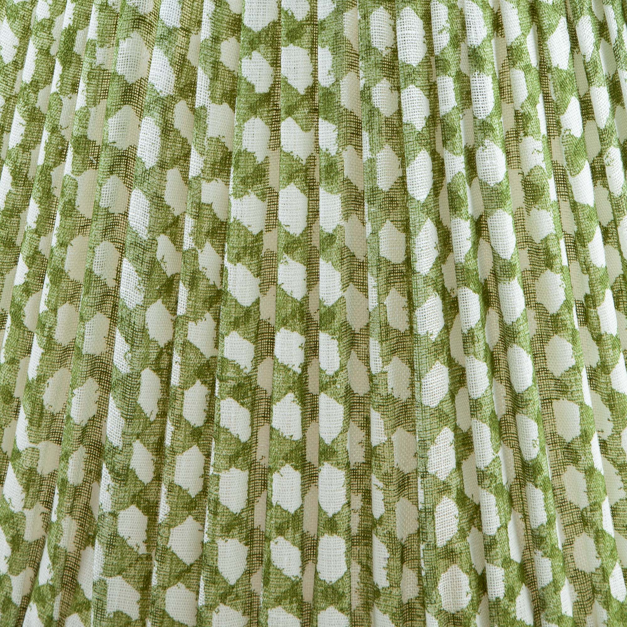 16" Fermoie Lampshade - Wicker in Green - Image 2