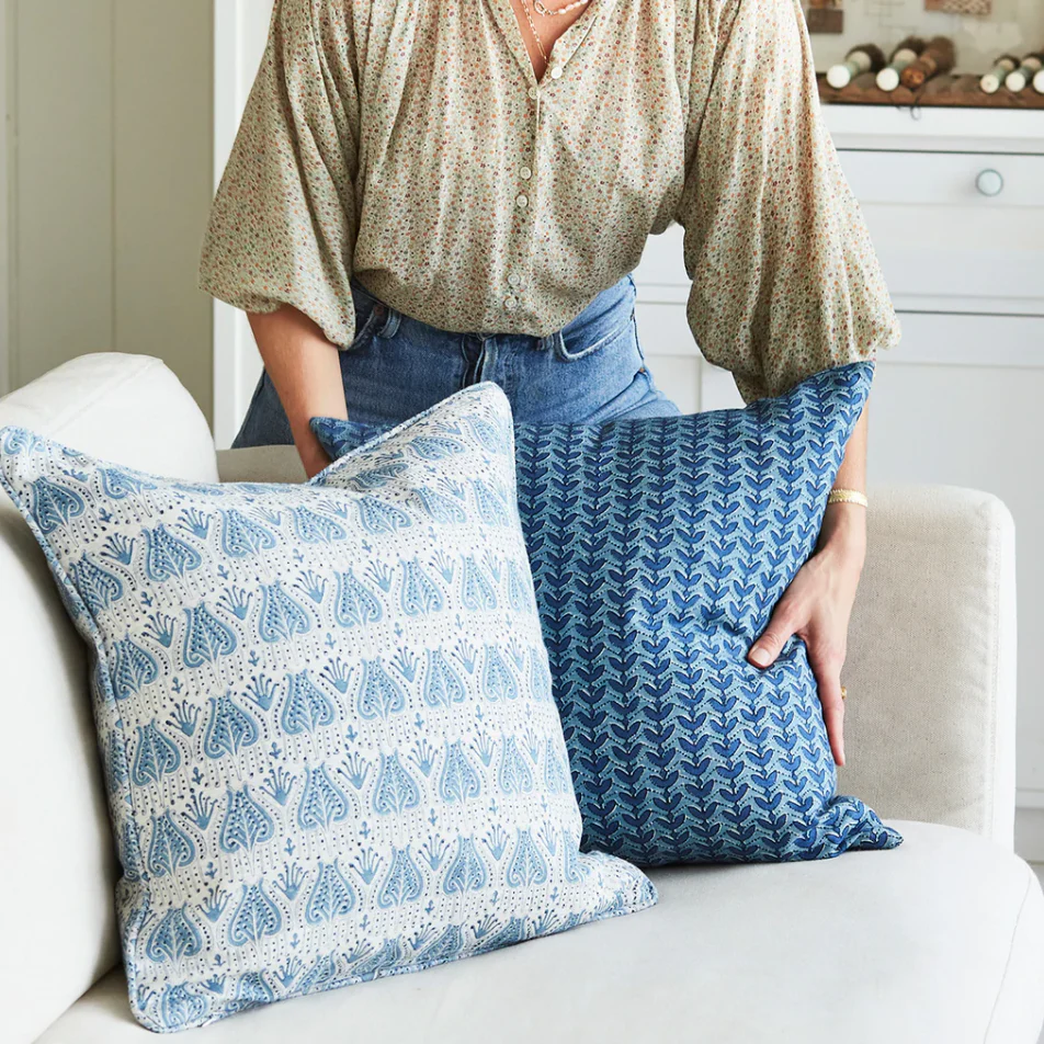 Avignon Azure Linen Cushion 20" x 20" - Image 3