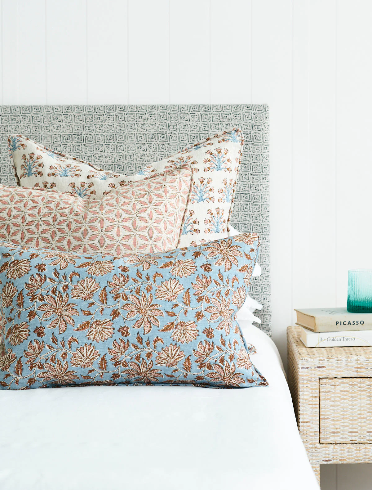 Samode Winter Bloom Linen Cushion 22" x 22" - Image 3