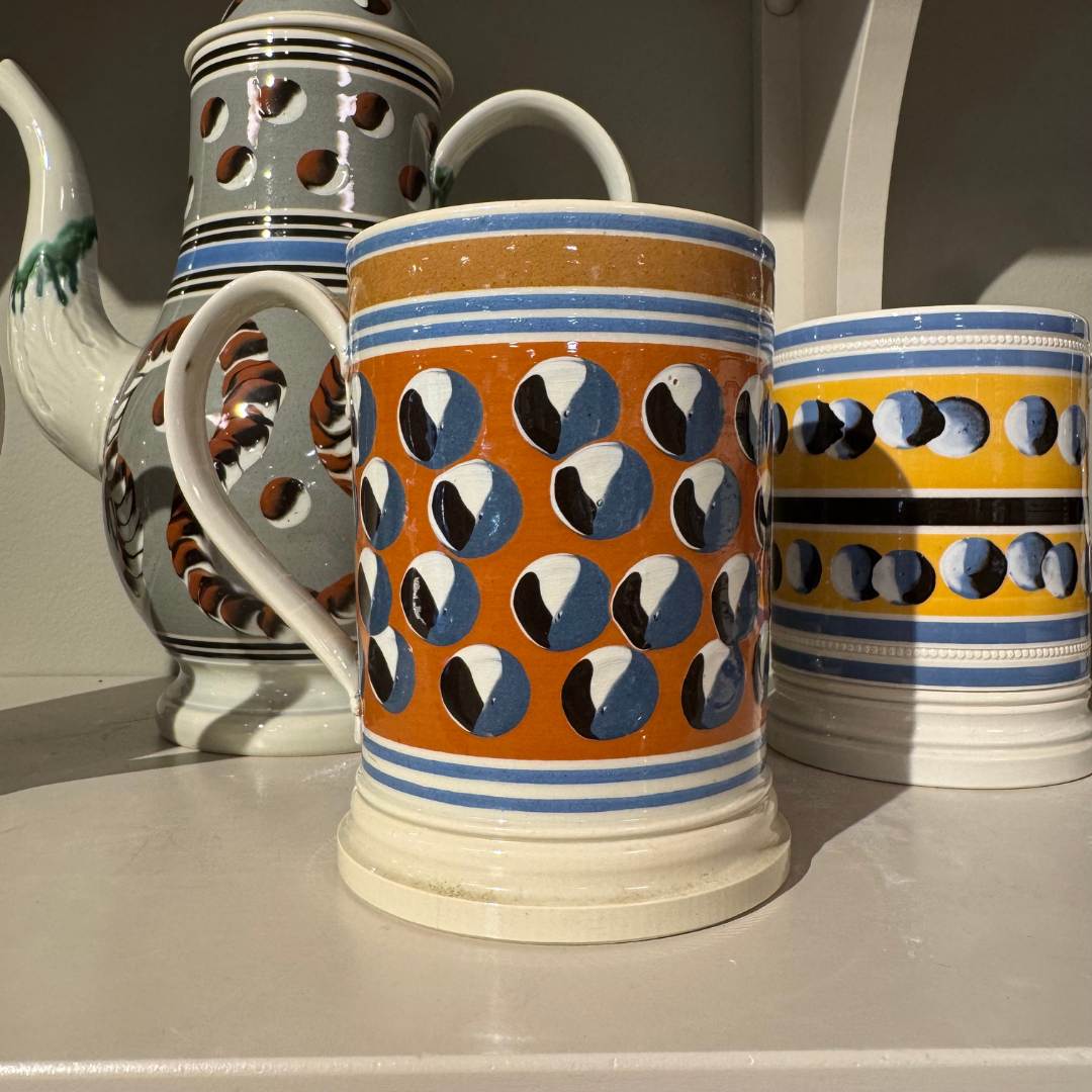 Vintage Mochaware Tankard with Red Ground with Blue, Black, & White Cats Eyes - Image 2
